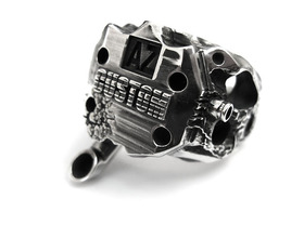 Кольцо из серебра "Custom-1"  AZR-041